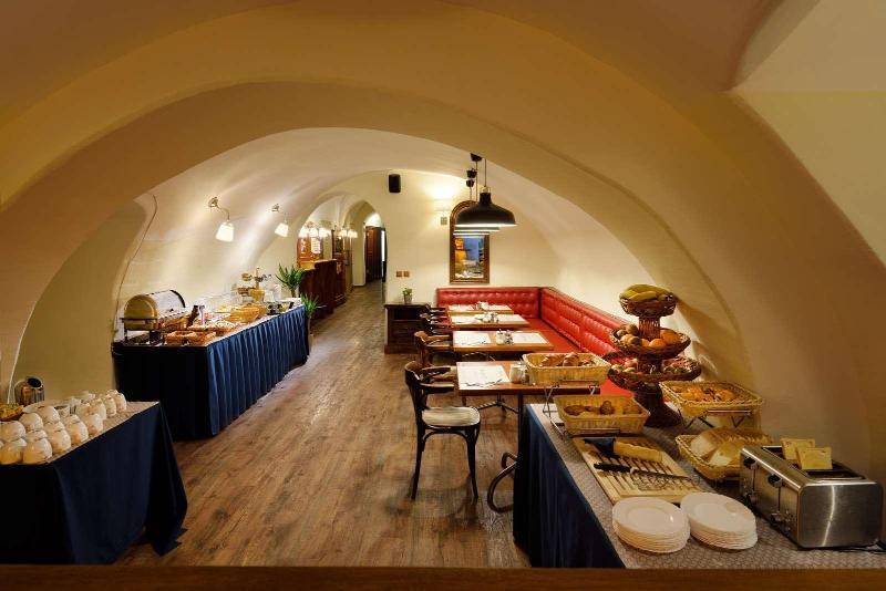 The Charles Hotel Ниагара-он-те-Лейк Экстерьер фото